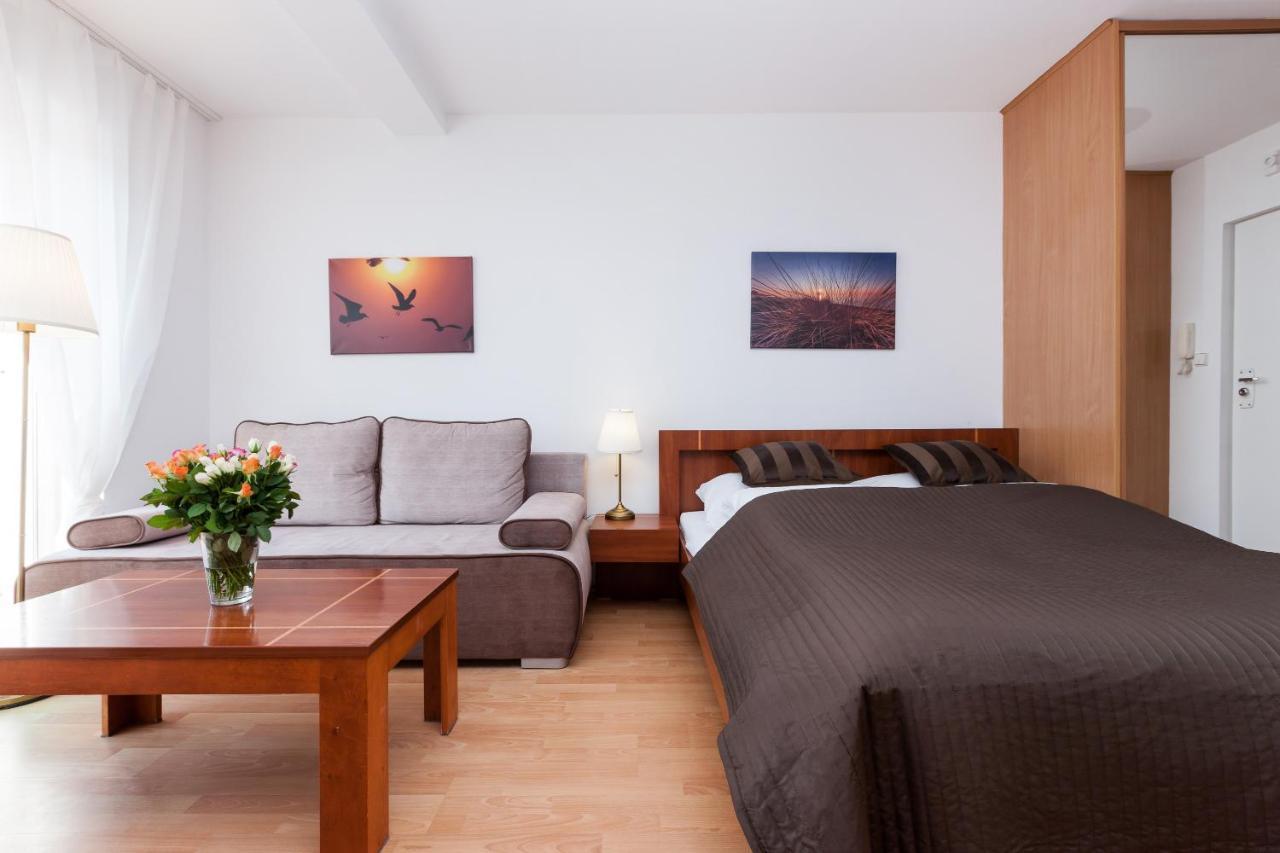 Port Kolobrzeg Cicha Street By Jantar Apartamenty Kolobrzeg Bagian luar foto