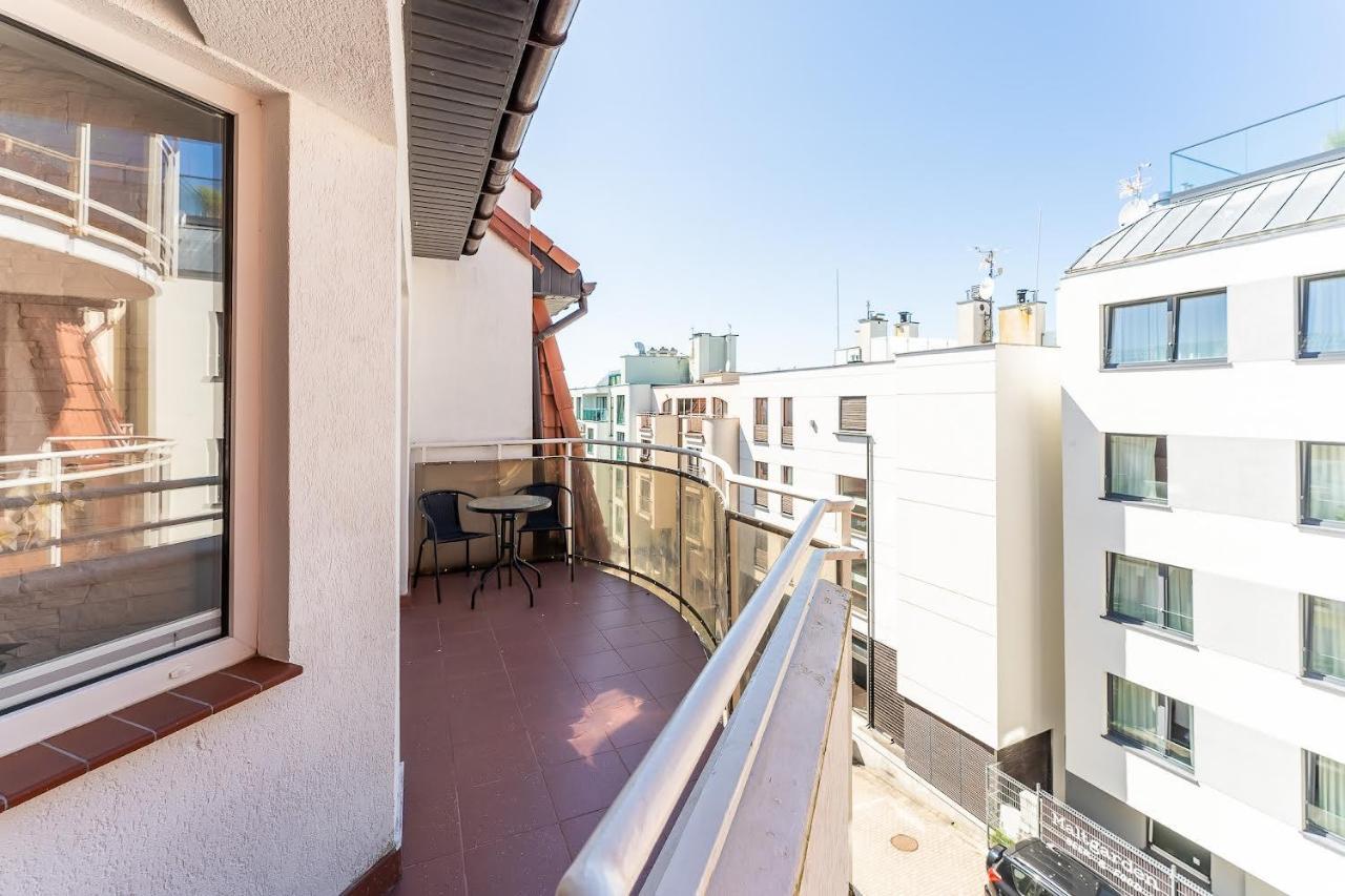 Port Kolobrzeg Cicha Street By Jantar Apartamenty Kolobrzeg Bagian luar foto